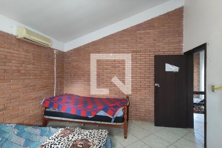 Casa para alugar com 145m², 3 quartos e 3 vagas Casa para alugar com 145m², 3 quartos e 3 vagasQuarto 2