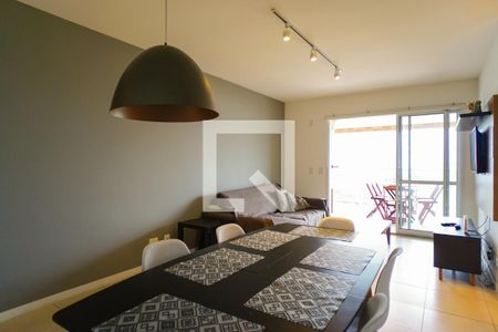 Sala de apartamento para alugar com 3 quartos, 120m² em Barra da Tijuca, Rio de Janeiro