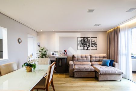Sala de apartamento à venda com 2 quartos, 69m² em Vila Humaitá, Santo André