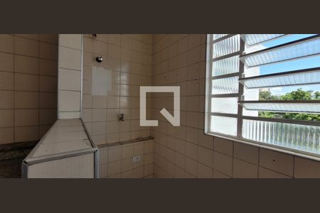 Area de Serviço de apartamento para alugar com 2 quartos, 56m² em Vila Virgínia, Itaquaquecetuba