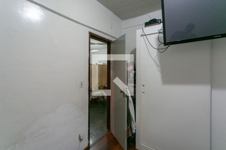 Quarto 2 de apartamento para alugar com 2 quartos, 76m² em Nova Floresta, Belo Horizonte