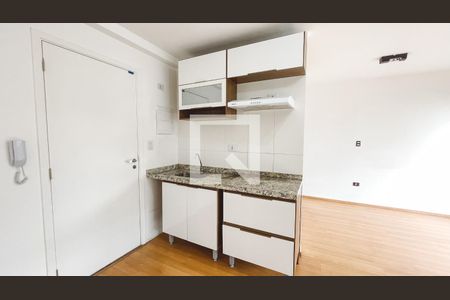 Cozinha de kitnet/studio para alugar com 1 quarto, 25m² em Santana, São Paulo