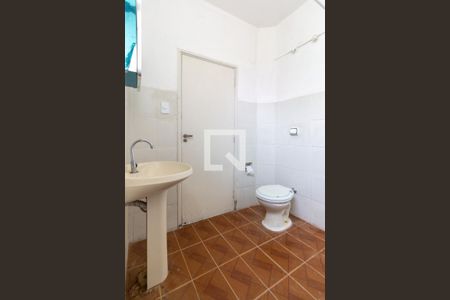 Banheiro de kitnet/studio para alugar com 1 quarto, 30m² em Bela Vista, São Paulo