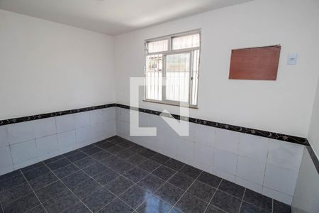 Quarto  de casa para alugar com 2 quartos, 60m² em Parque Chuno, Duque de Caxias