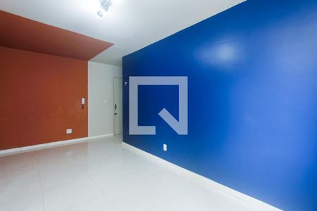 Sala de apartamento para alugar com 2 quartos, 55m² em Humaitá, Porto Alegre