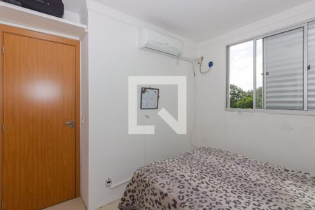 Quarto 2 de apartamento à venda com 2 quartos, 49m² em Rio Branco, Porto Alegre