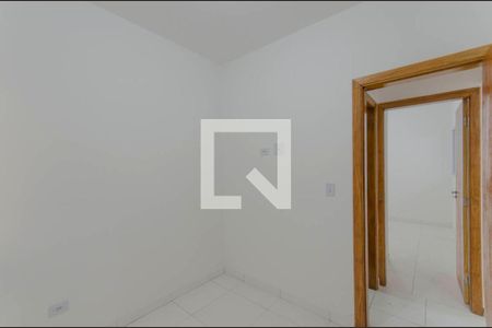 Quarto 1 de apartamento para alugar com 2 quartos, 35m² em Parque Maria Luiza, São Paulo