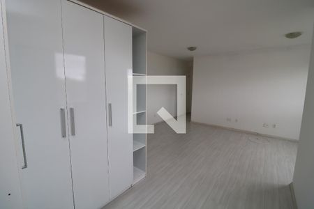 Sala/Quarto de apartamento à venda com 1 quarto, 35m² em Jardim Ibitirama, São Paulo