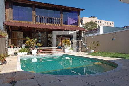 Piscina de casa de condomínio à venda com 4 quartos, 320m² em Jacarepaguá, Rio de Janeiro