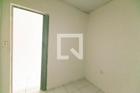 Quarto 1  de casa para alugar com 2 quartos, 90m² em Conjunto Residencial José Bonifácio, São Paulo