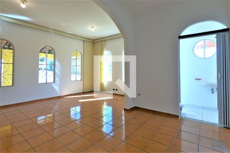 Sala de casa à venda com 4 quartos, 120m² em Vila Santa Maria, Guarulhos