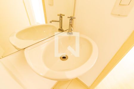 Lavabo de apartamento para alugar com 1 quarto, 34m² em Mirandópolis, São Paulo