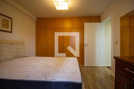 Quarto 01 de apartamento para alugar com 2 quartos, 67m² em Centro, Florianópolis