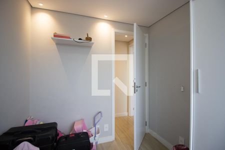 Quarto 2 de apartamento para alugar com 2 quartos, 41m² em Vila Sílvia, São Paulo