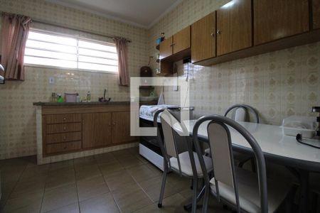 Cozinha de casa à venda com 3 quartos, 151m² em Parque São Quirino, Campinas