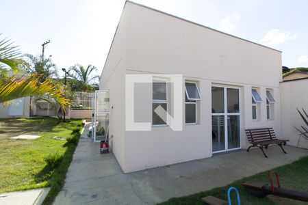 Apartamento para alugar com 48m², 2 quartos e 1 vaga Apartamento para alugar com 48m², 2 quartos e 1 vagaÁrea comum - Salão de festas