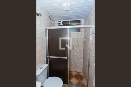 Banheiro de casa para alugar com 1 quarto, 40m² em Jardim Peri, São Paulo