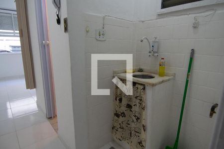 Cozinha de kitnet/studio para alugar com 1 quarto, 18m² em Copacabana, Rio de Janeiro