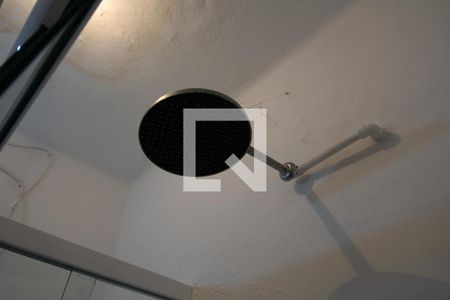 Banheiro de kitnet/studio para alugar com 1 quarto, 18m² em Copacabana, Rio de Janeiro