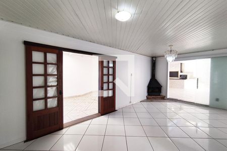 Sala de TV de casa à venda com 3 quartos, 236m² em Canudos, Novo Hamburgo