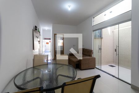 Sala de Jantar de casa para alugar com 2 quartos, 125m² em Jardim Vila Boa, Goiânia