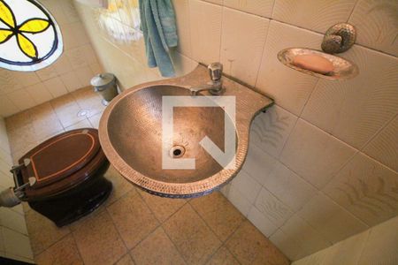 lavabo de casa à venda com 3 quartos, 130m² em Vila Roque, São Paulo