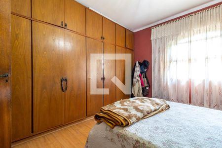 Casa à venda com 385m², 5 quartos e 2 vagas Casa à venda com 385m², 5 quartos e 2 vagasSuíte 2