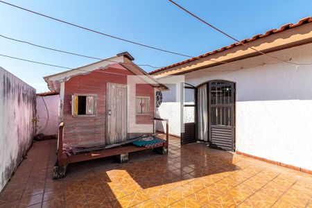 Casa à venda com 385m², 5 quartos e 2 vagas Casa à venda com 385m², 5 quartos e 2 vagasVaranda do Sótão