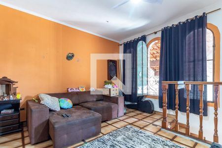 Casa à venda com 385m², 5 quartos e 2 vagas Casa à venda com 385m², 5 quartos e 2 vagasSuíte 3