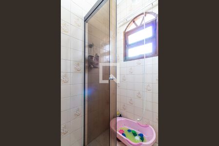 Casa à venda com 385m², 5 quartos e 2 vagas Casa à venda com 385m², 5 quartos e 2 vagasBanheiro da Suíte 3