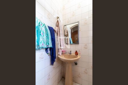 Casa à venda com 385m², 5 quartos e 2 vagas Casa à venda com 385m², 5 quartos e 2 vagasBanheiro da Suíte 3