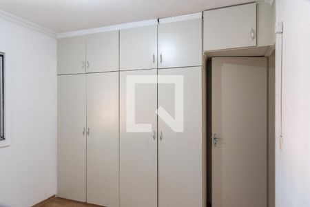Quarto 1 de apartamento à venda com 2 quartos, 60m² em Vila Orozimbo Maia, Campinas