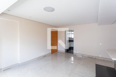 Sala de apartamento para alugar com 3 quartos, 81m² em Cruzeiro, Belo Horizonte