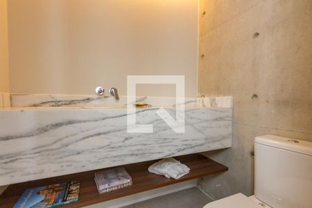 Lavabo de apartamento à venda com 1 quarto, 69m² em Campo Belo, São Paulo