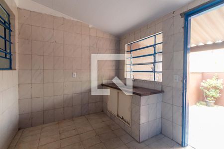 Cozinha de casa para alugar com 2 quartos, 35m² em Jardim Vila Formosa, São Paulo