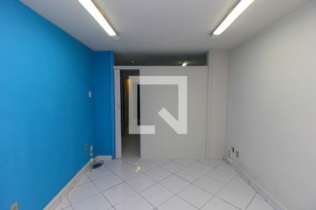 Sala - Quarto de kitnet/studio para alugar com 2 quartos, 45m² em Centro, Rio de Janeiro