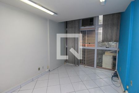 Sala - Quarto de kitnet/studio para alugar com 2 quartos, 45m² em Centro, Rio de Janeiro