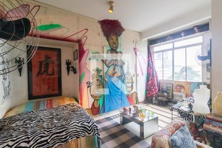 Quarto de apartamento à venda com 1 quarto, 80m² em Pacaembu, São Paulo