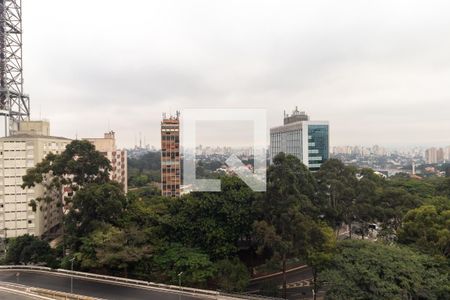 Vista da Sala de apartamento à venda com 1 quarto, 80m² em Pacaembu, São Paulo