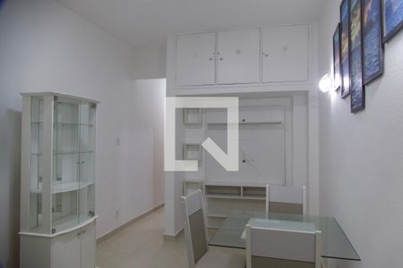 Sala  de apartamento à venda com 2 quartos, 55m² em Ipanema, Rio de Janeiro