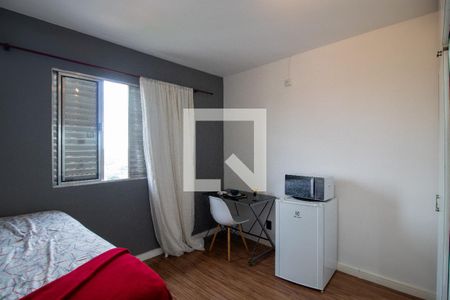 Sala/Quarto de kitnet/studio para alugar com 1 quarto, 15m² em Jardim Bonfiglioli, São Paulo