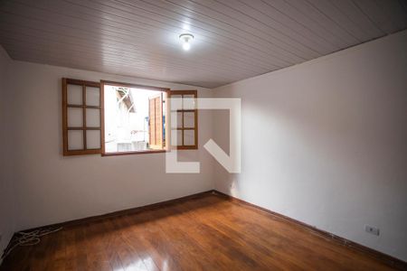 Quarto 1 de casa para alugar com 2 quartos, 70m² em Vila Guarani (z Sul), São Paulo