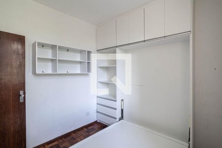 Quarto 1 de apartamento à venda com 4 quartos, 107m² em Jardim América, Belo Horizonte