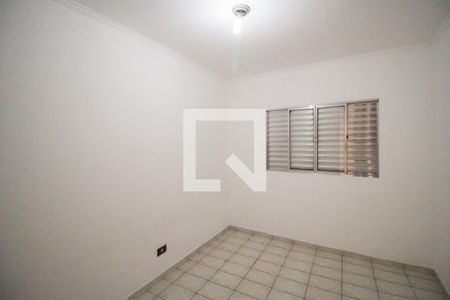 Quarto 2 de casa para alugar com 2 quartos, 74m² em Vila Campanela, São Paulo