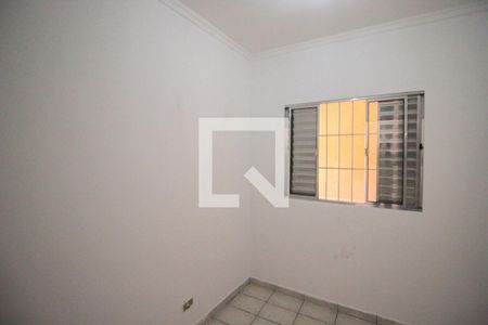 Quarto 1 de casa para alugar com 2 quartos, 74m² em Vila Campanela, São Paulo