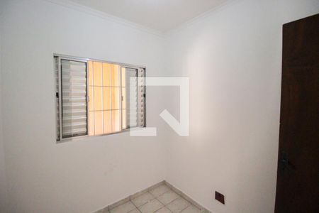 Quarto 1 de casa para alugar com 2 quartos, 74m² em Vila Campanela, São Paulo