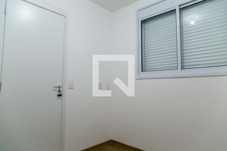 Quarto 1 de apartamento para alugar com 2 quartos, 38m² em Vila Guarani (z Sul), São Paulo