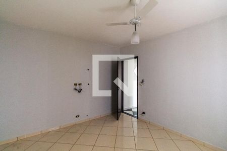 Quarto 2 de casa para alugar com 2 quartos, 125m² em Jardim Santa Teresinha, São Paulo