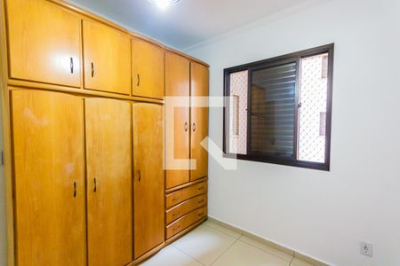 Quarto 1 de apartamento à venda com 3 quartos, 76m² em Jardim Stella, Santo André