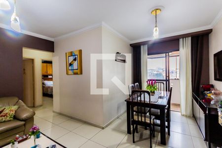 Sala de apartamento à venda com 3 quartos, 76m² em Jardim Stella, Santo André